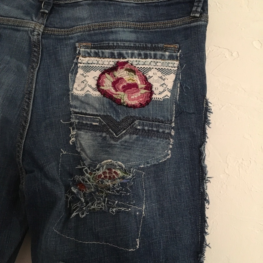 Denim Capri Cuffed Pants Size 10 - Picture 10 of 16